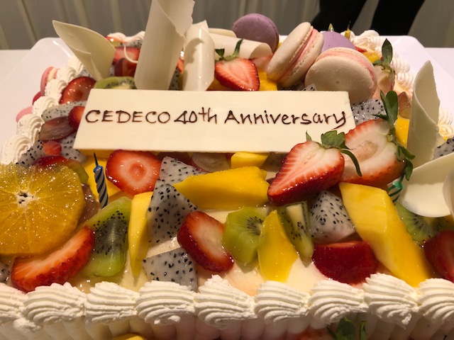 バンコク 40周年記念パーティー ケーキ